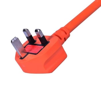 3-ядрен меден захранващ кабел, 0,75 mm², PVC изолация, дължина 1,5 м, трипинов щепсел, подходящ за монитор и оризоварка