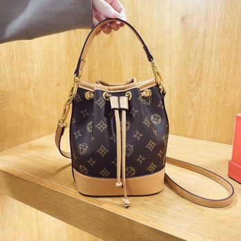 Kožna bucket torba s panelom slova, crossbody za žene, 2025 retro stil