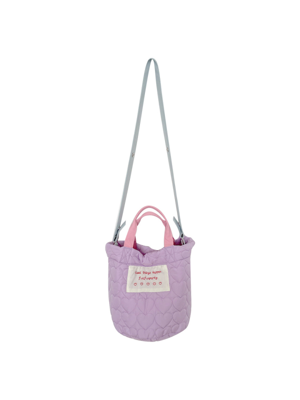 Purpurna quiltirana crossbody torba bucket stila, velika, mek pamuk, podstava od platna, cilindrični oblik, magnetsko zatvaranje