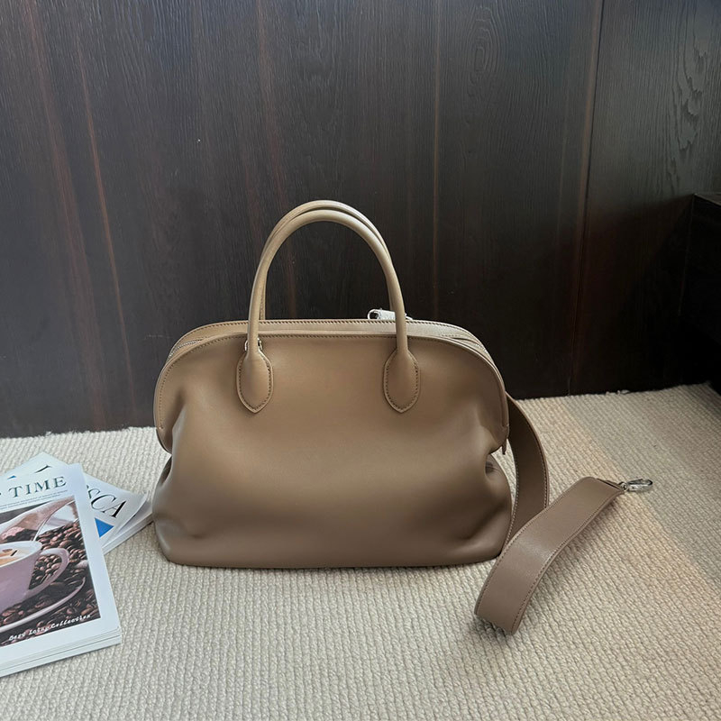 2025 ženska torba nišnog dizajna s motivima oblaka i školjke — na rame ili crossbody