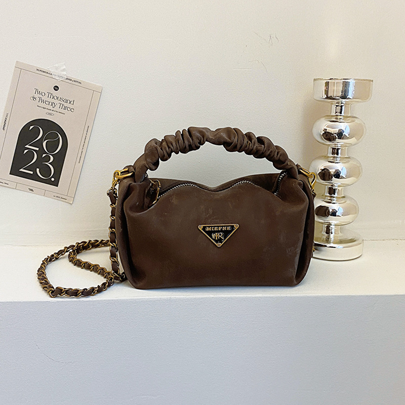 Ženska mini torbica, 2026 novi stil, teksturirani vanjski dio, crossbody torba oblaka, lagana