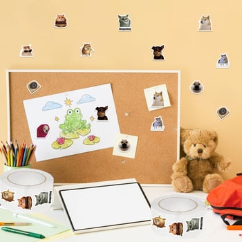 Bandă washi cu emoji de pisică pentru jurnal și decorarea plicurilor – din hârtie japoneză, 500 buc./rolă
