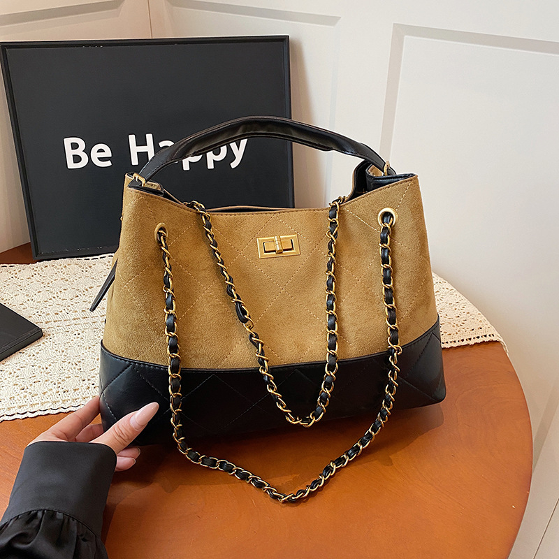 Jesenska patchwork tote torba s dijamantnim šivanjem i lančanim remenom, zatvaračem na kopču, velika kapaciteta, elegantna za ruky ili preko ramena