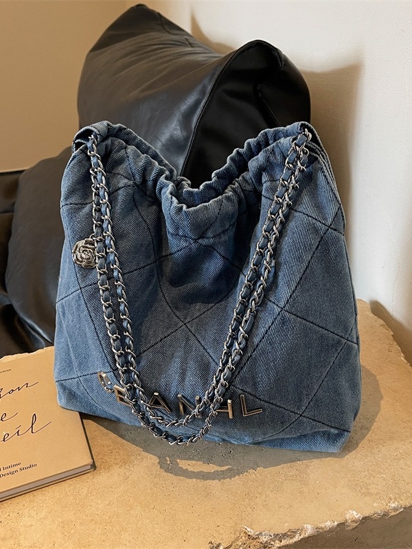 Ženska denim torba velike kapacitete s dijamantnim quiltom i lančanim remenom, za proljeće-ljeto, svakodnevna casual torba za studente