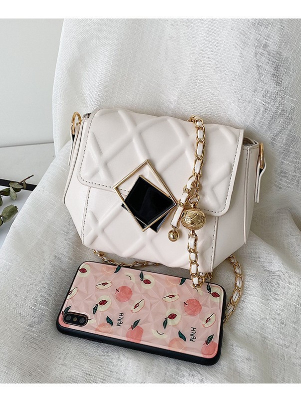 Mala PU crossbody torbica s kviltnim uzorkom i zlatnim kugličnim lancem