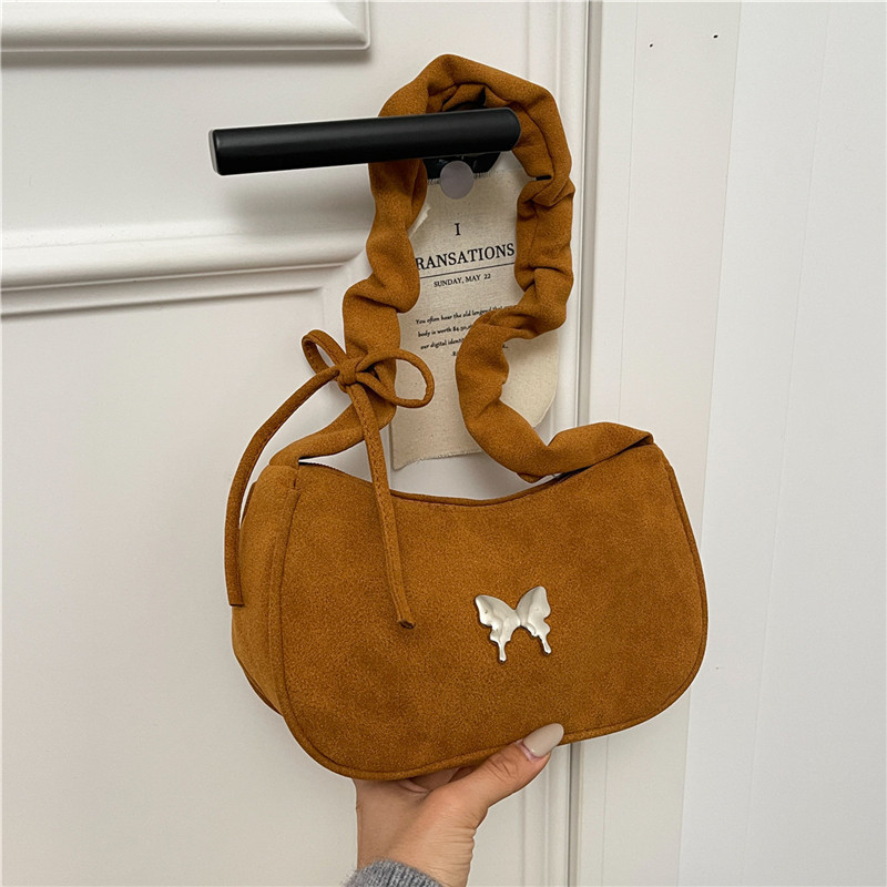 Ženska torba s plisiranim remenom i dizajnom oblaka, crossbody s leptir motivom, korejski stil, underarm torba, izdanje 2026