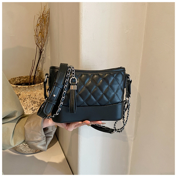 2025 nova moda: torbica s romboidnim šavom i lančanim remenom, mala kvadratna crossbody torba