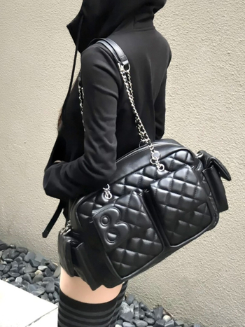 2026 jesen-zima nova kolekcija: crossbody torba s romboidnim uzorkom i višestrukim džepovima, velik kapacitet, minimalistički gradski stil