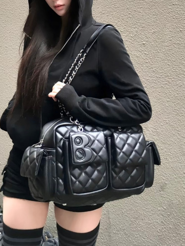 2026 jesen-zima nova kolekcija: crossbody torba s romboidnim uzorkom i višestrukim džepovima, velik kapacitet, minimalistički gradski stil