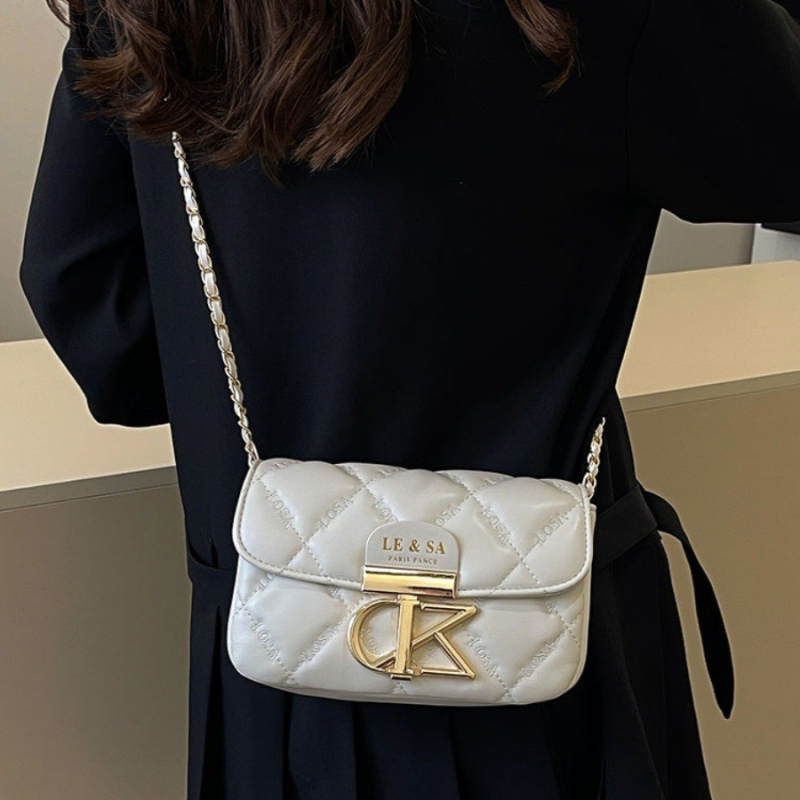 Ženska torbica s lančanim remenom i dijamantno prešivanim uzorkom, modna i svestrana crossbody mala kvadratna torba, ljeto 2025
