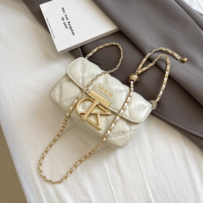 Ženska torbica s lančanim remenom i dijamantno prešivanim uzorkom, modna i svestrana crossbody mala kvadratna torba, ljeto 2025