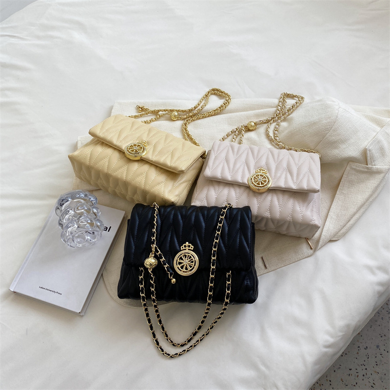 Ženska torbica od PU materijala, dijamantno šivanje i lančani remen, mala kvadratna crossbody torba, elegantna i moderna