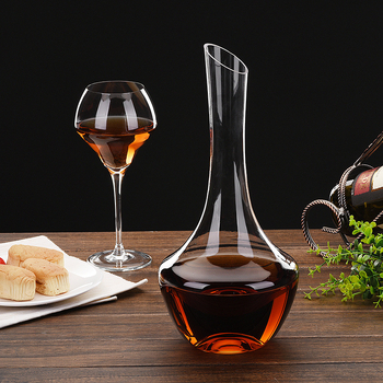 Three Carats Decanter de vin din cristal pentru vin roșu, stil european, dozator de vin pentru uz casnic, capacitate peste 1000 ml