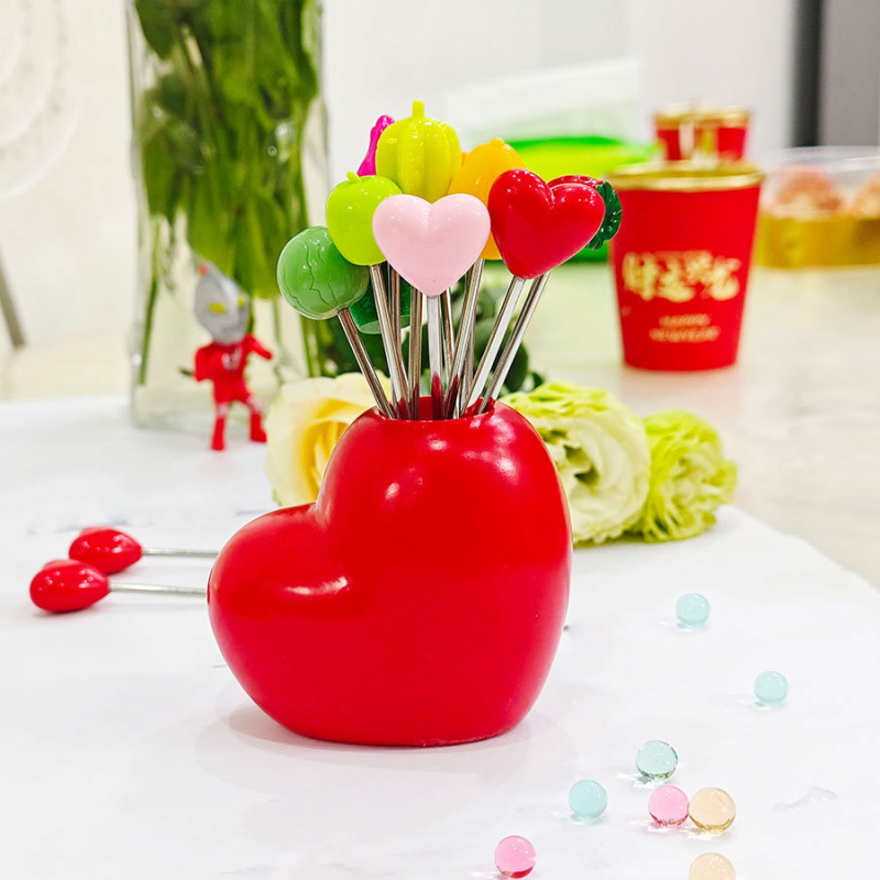 Furculiță de fructe cu inimă din oțel inoxidabil – design cu căpșuni și varză pentru decor casnic