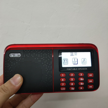 R909 Bluetooth στερεοφωνικό ηχείο με οθόνη στίχων, ραδιοκαταγραφικό και επαναληπτική λειτουργία για ηλικιωμένους