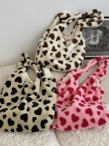 Plišana tote torba sa srcolikim ukrasom, velika kapaciteta, nošenje u ruci ili preko ramena