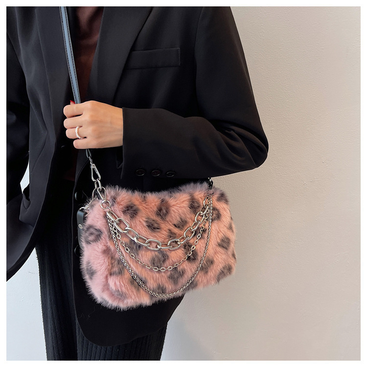 Torba za nošenje s leopardim uzorkom od Rex krzna, lančani remen za crossbody, pliš torba