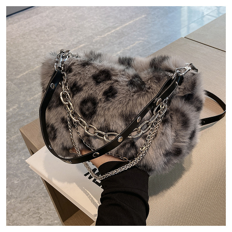 Torba za nošenje s leopardim uzorkom od Rex krzna, lančani remen za crossbody, pliš torba