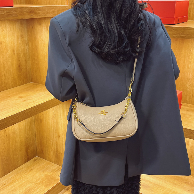 Torba u korejskom stilu, moderna i jednostavna, velika kapaciteta, crossbody torba za žene, ljeto 2024