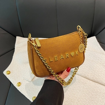 Ženska mini kvadratna torbica od velura s lancem i slovima, elegantna i svestrana za svakodnevnu upotrebu