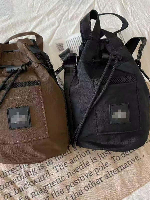 Platnena sport crossbody torba, unisex, za jogu i putovanja, kompaktna torba sa zatvaračem