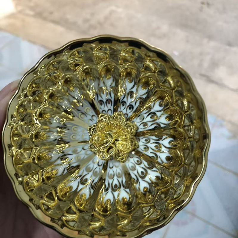 Ceașă de ceai din porțelan placat cu aur, cu motiv păun și lotus în șapte culori, vesela de ceai premium