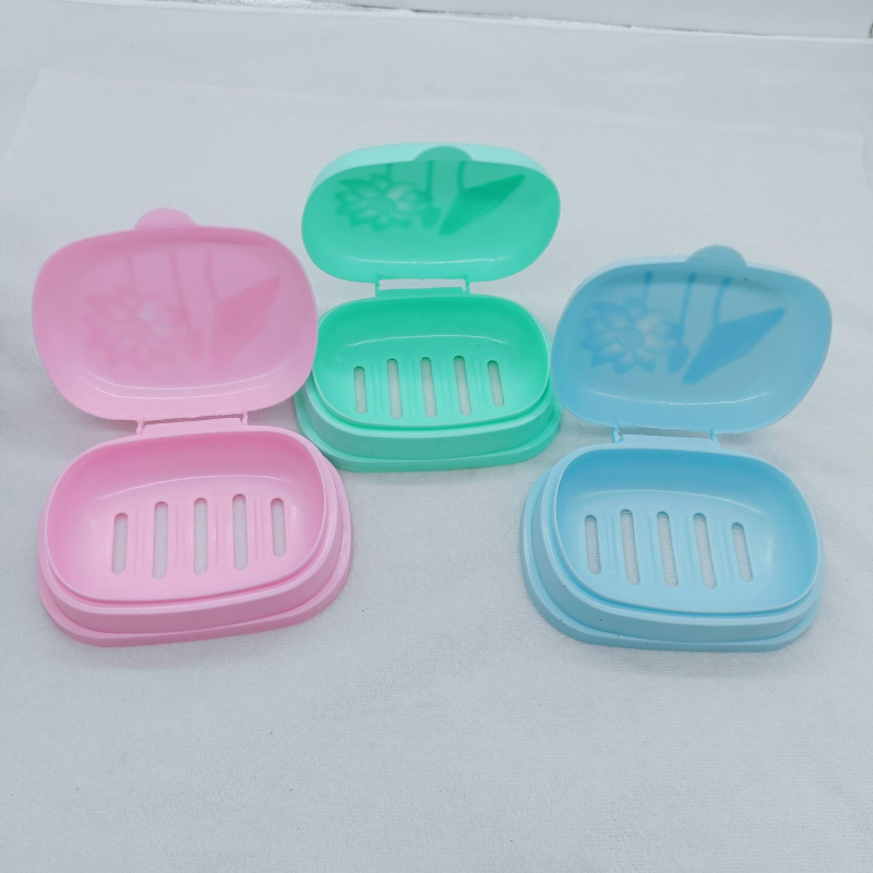 Cutie din plastic pentru săpun cu motiv de lotus, capac gravat, dimensiuni 14×10 cm
