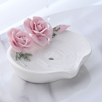 Sapunieră ceramică cu design floral și drenaj, decor de baie și spațiu de depozitare
