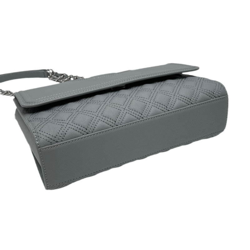 TB crossbody torba od kavijar kože, dijamantno šivanje i resice, kvadratnog oblika