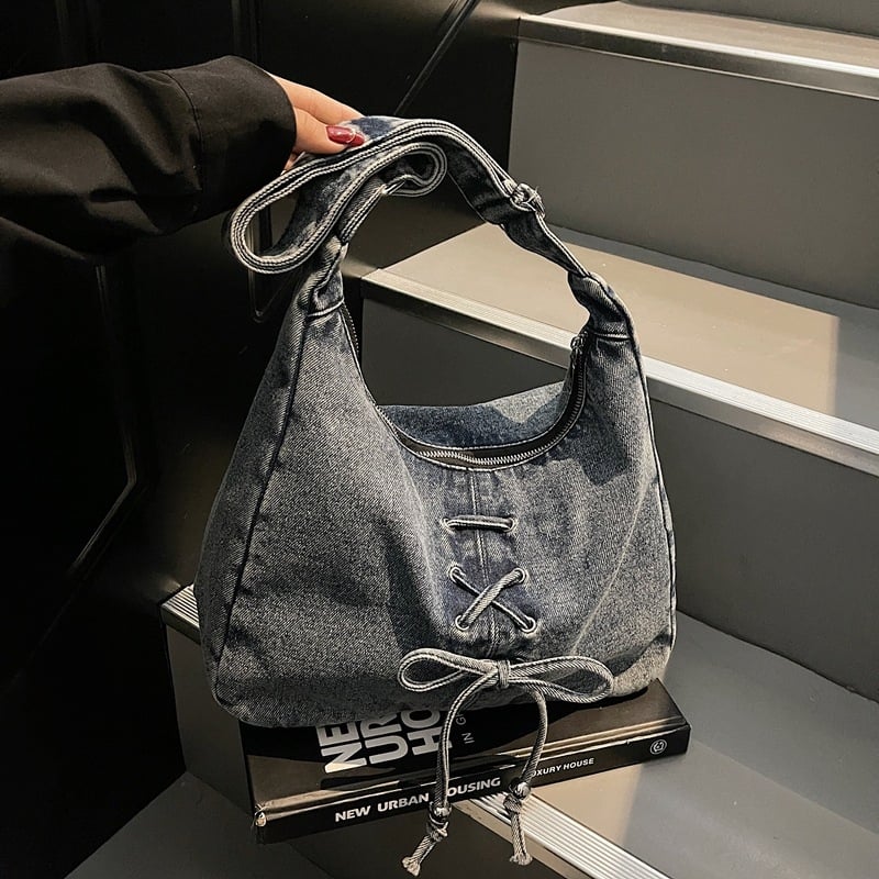 Ženska denim torbica za rame, jednostavan dumpling stil, mala kvadratna torba, ljeto 2025