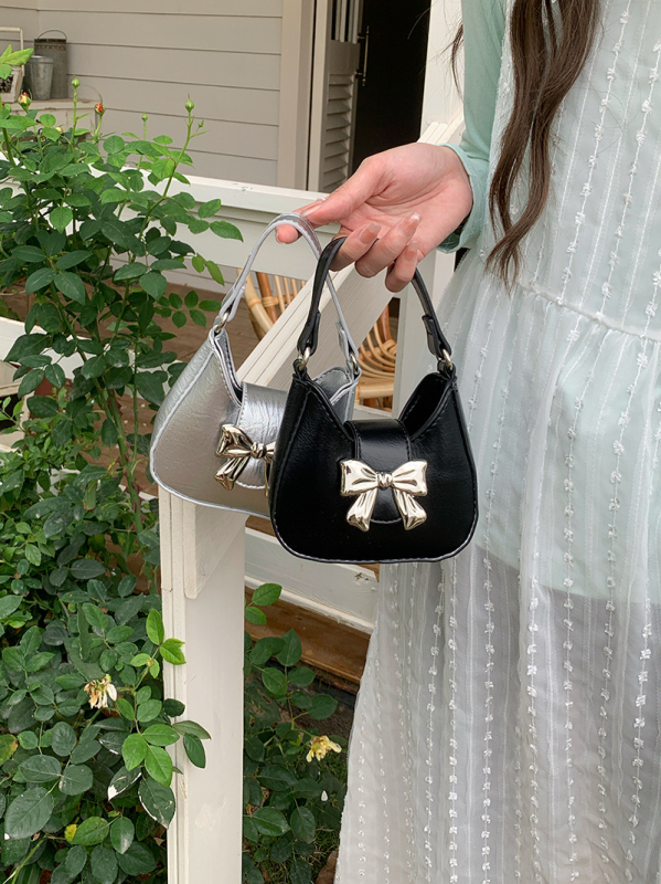 Mini torbica s mašnicom i lancem, crossbody za svakodnevnu upotrebu