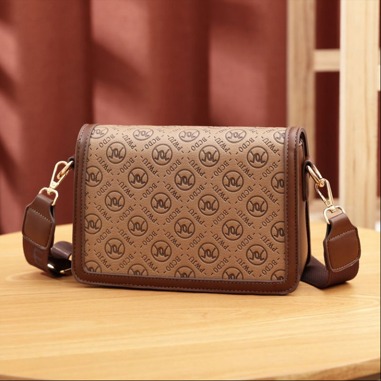 Premium ženska torba s lancem, mala kvadratna torba s retro printom, svestrana crossbody