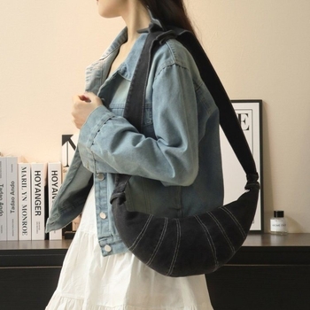 Oprana denim crossbody torba, mala ženska torba preko ramena sa šavnim detaljima, proljeće 2025