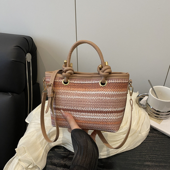 Ljetna moderna ženska torbica s naglašenim minimalističkim dizajnom, kompaktna tote crossbody torba