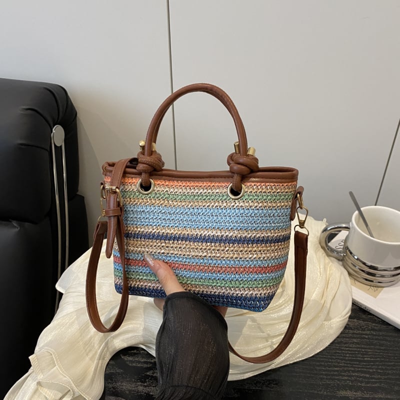 Ljetna moderna ženska torbica s naglašenim minimalističkim dizajnom, kompaktna tote crossbody torba