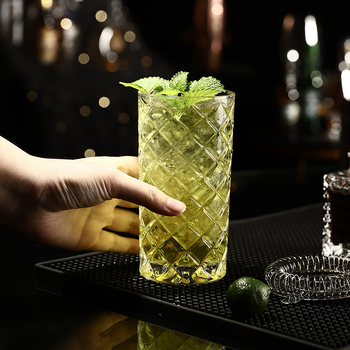 Pahar din sticlă retro cu gravură florală pentru iced latte, sucuri și cocktailuri