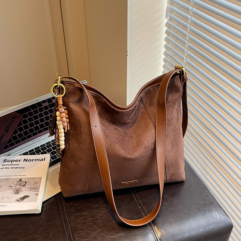 Ženska velur torbica, velika kapaciteta, jesen-zima 2025, retro crossbody tote