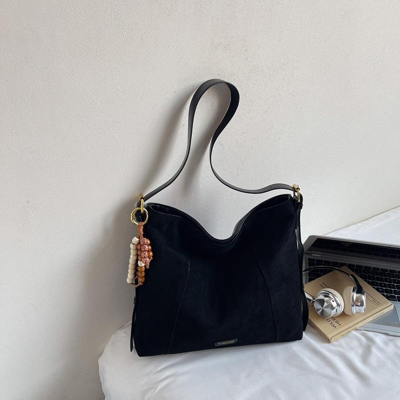 Ženska velur torbica, velika kapaciteta, jesen-zima 2025, retro crossbody tote