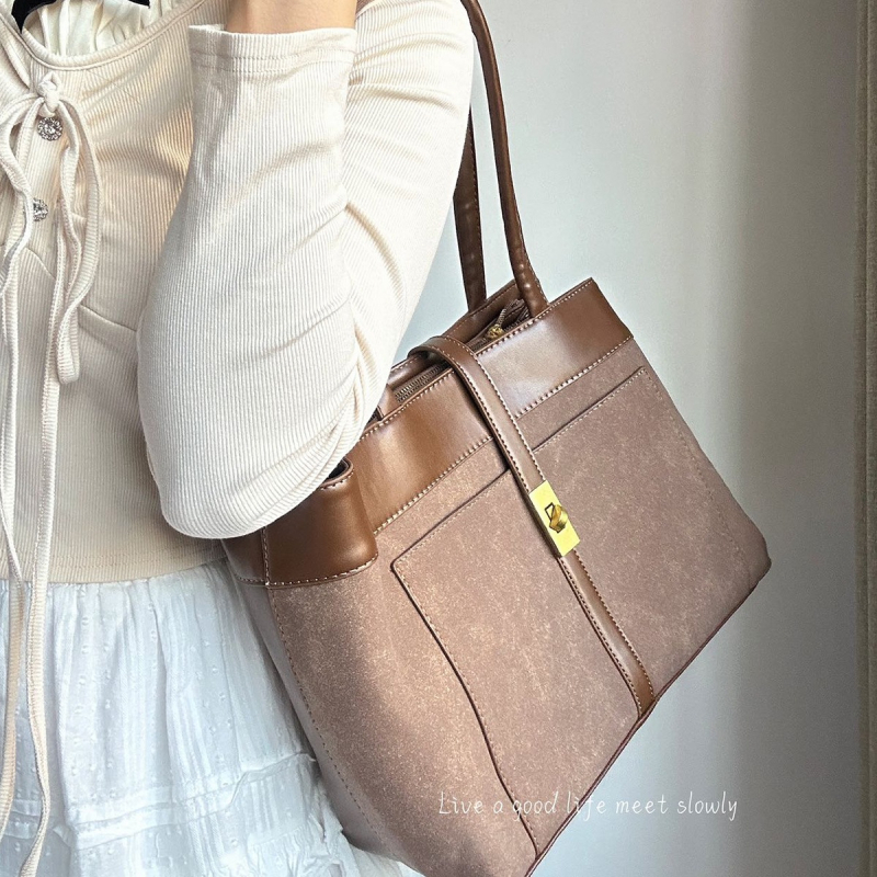 Ženska torba velikog kapaciteta – tote stil, retro, preko ramena