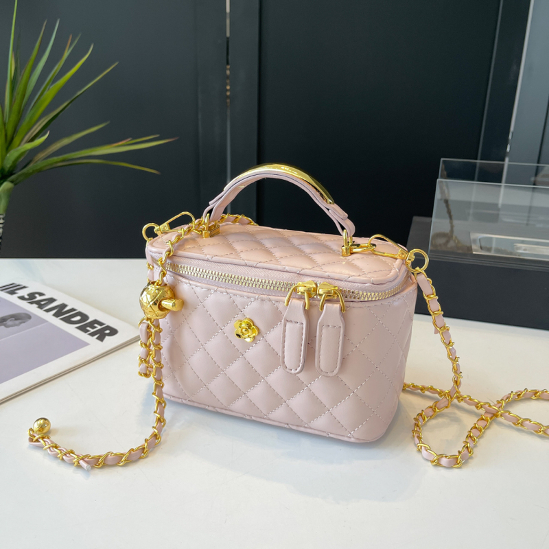 Ženska luksuzna torbica s rombi uzorkom, 2026. model, mala kvadratna torba s lancem, za rameno ili crossbody