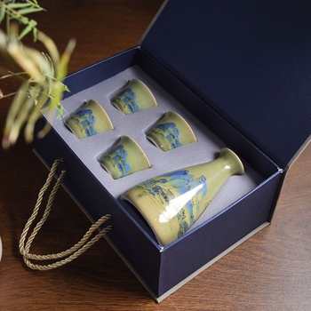 Set ceramic pentru vin în stil național inspirat de Mii de Râuri și Munți, cu încălzitor și distribuitor de vin, în cutie cadou, personalizare logo