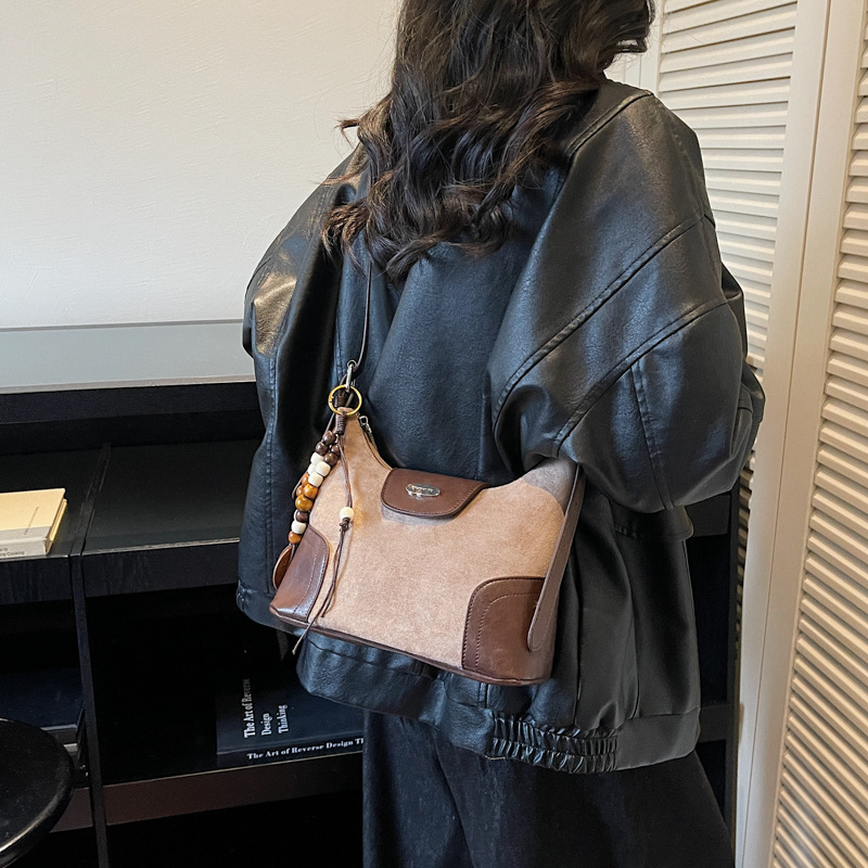 Retro Maillard torbica za rame, PU velur s mat završnom površinom, crossbody za žene, horizontalni kvadratni oblik, zimski model 2025