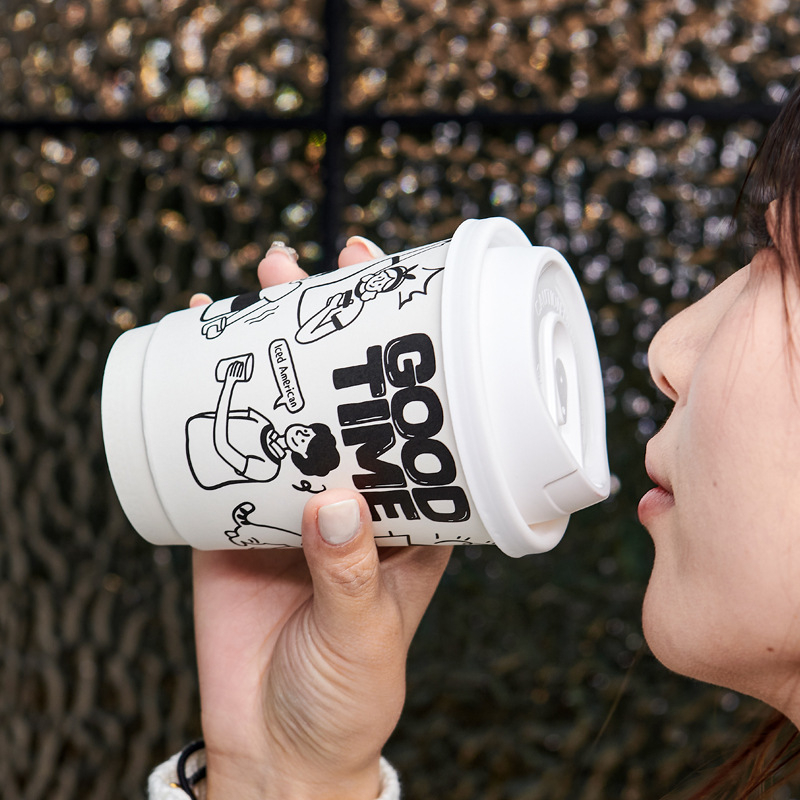 Pahar din hârtie pentru băuturi calde, 301–400 ml, cu capac, pentru cafea și ceai cu lapte, design graffiti pictat manual