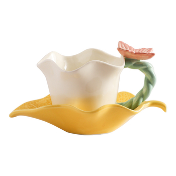 Set ceramic pentru cafea cu ceașcă și farfuriu, design cu limba florilor și fluturi, set pentru cuplu
