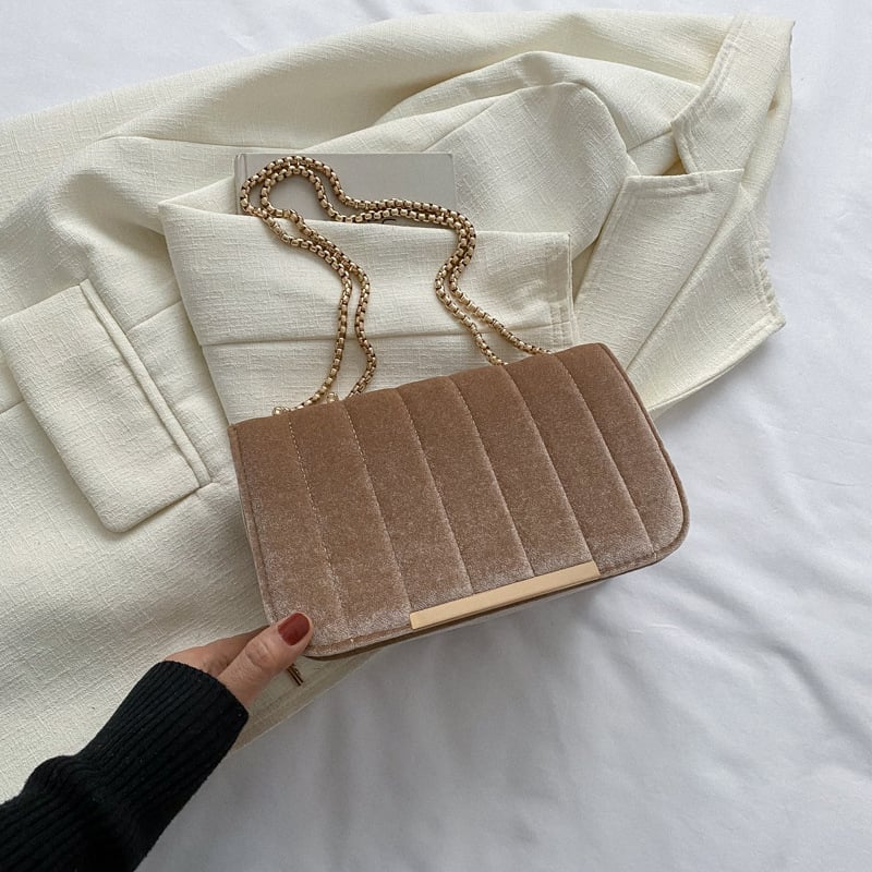 Ženska mala kvadratna torbica s kaišem, proljeće 2023, minimalistički stil, svakodnevna torba za rame ili crossbody