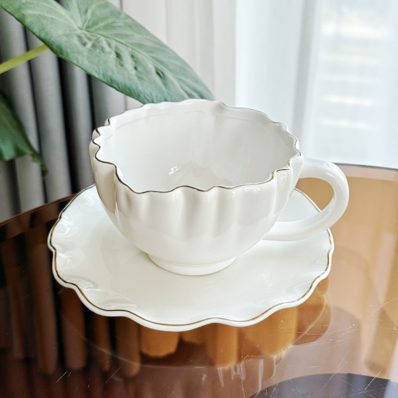 Set din ceramică pentru cafea, în stil european, cu farfurioare, cești de ceai cu model floral pentru ceaiul de după-amiază