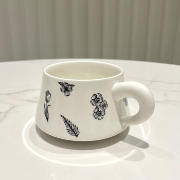 Set alb de ceașcă și farfurioară pentru cafea din ceramică, imprimat, handmade, stil coreean vintage, inspirat de Instagram