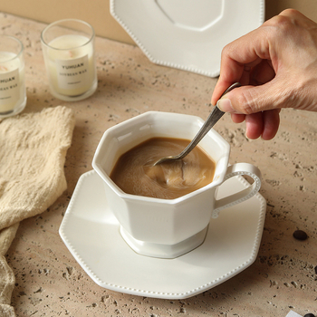 Set de ceașă și farfurioară de cafea ceramică albă, octogonal, stil european