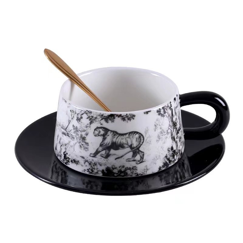 Set de cești și farfurioare în stil franțuzesc retro, cu motiv tigru-dragon, din ceramică neagră pentru ceaiul de după-amiază