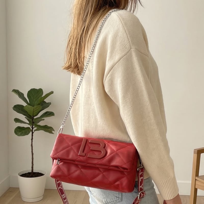 Ženska crossbody torba s velikim kapacitetom, urbanog stila, pogodna za svakodnevnu upotrebu